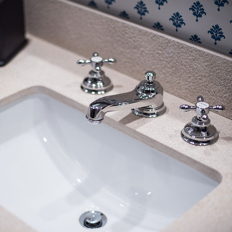 DelSolConstruction-bathroom-bathroom1-6