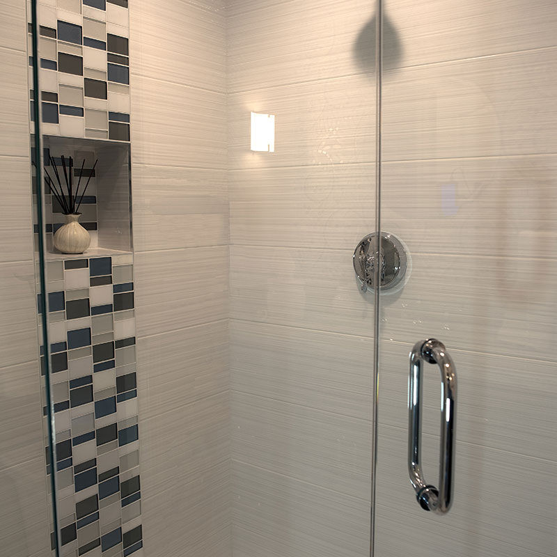 DelSolConstruction-bathroom-bathroom4-3