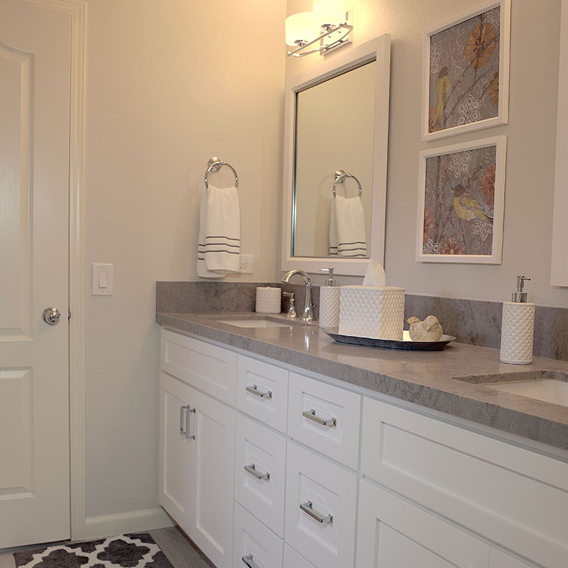 DelSolConstruction-bathroom-bathroom4-4